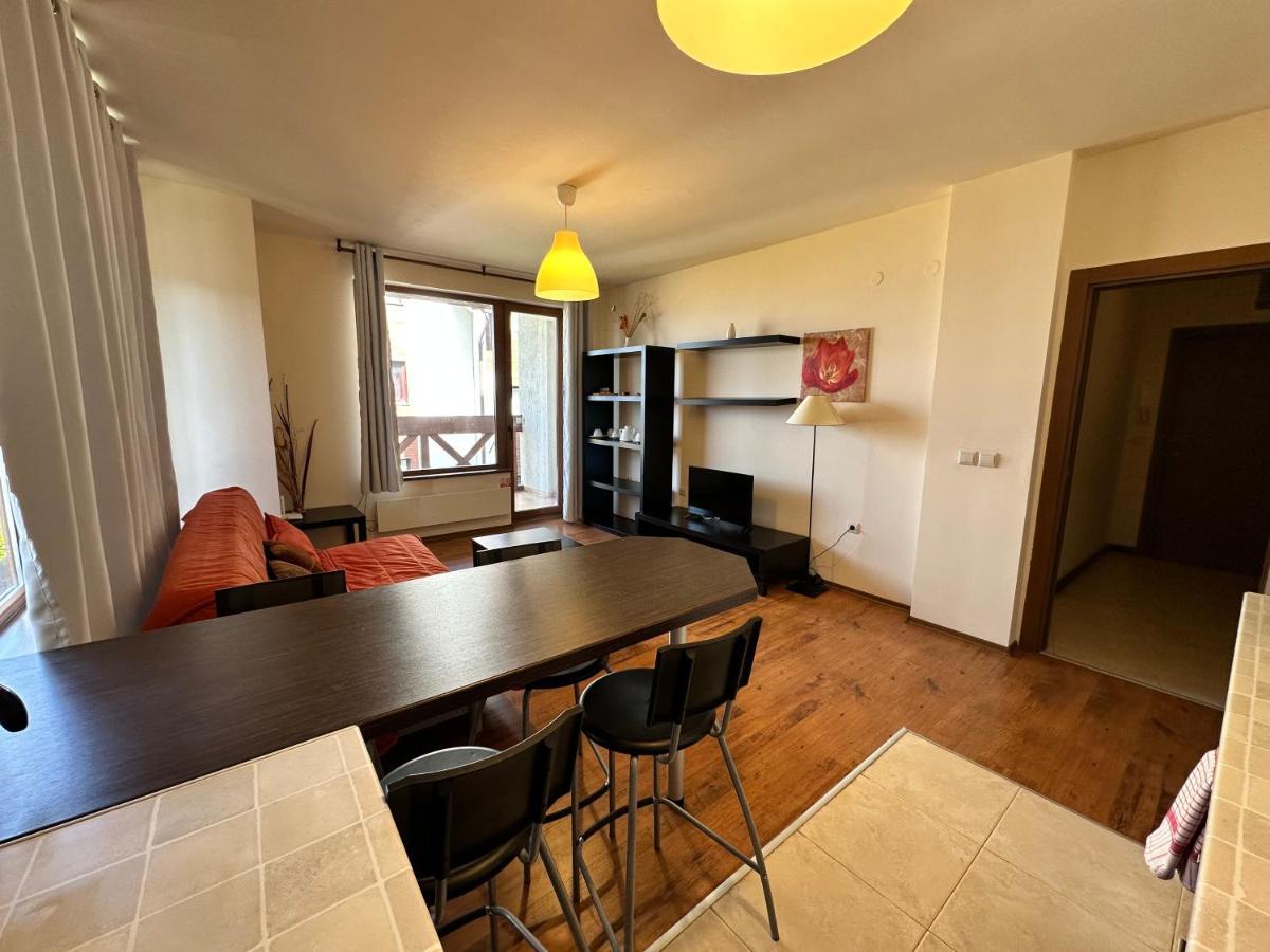 Neon Luxury Apartments Next To The Gondola Bansko Bagian luar foto